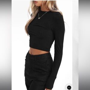 All Things Golden Women’s Black Luxe Rib Long Sleeve Crop Top - Medium